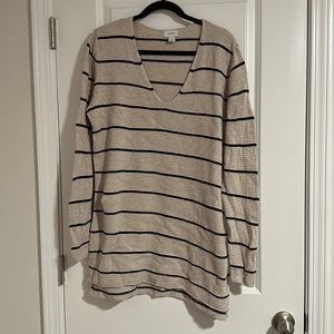 Old Navy Sweater XL Oatmeal/Black Stripe Oversized long-sleeve tunic length